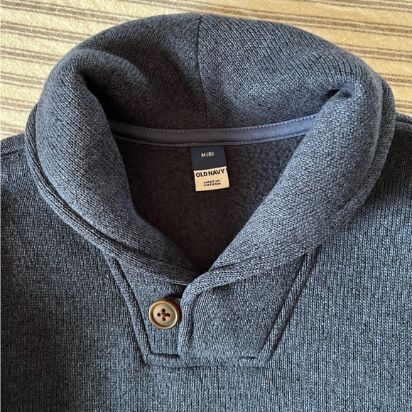 Old Navy Boys (M, 8) Sweater - Picture 2 of 3